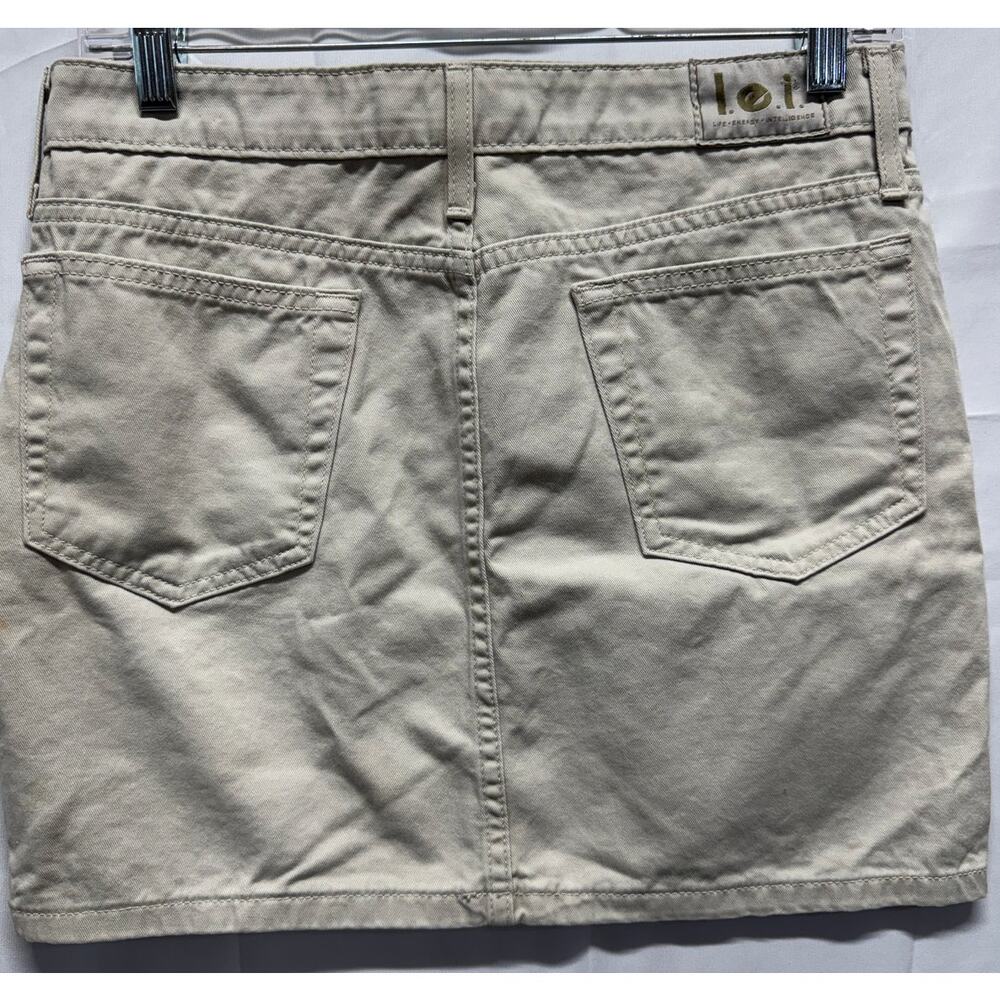 l.e.i. Khaki Mini Skirt Juniors Size 3 Utility Preppy 90s Grunge 100% Cotton - Picture 2 of 6
